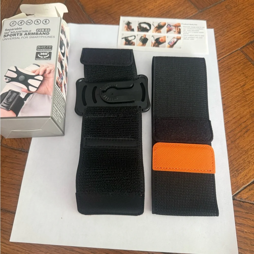 Source Unknown Black and White Sports Armband